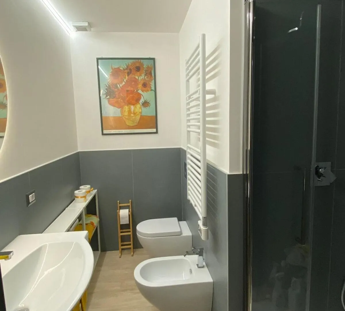 Villino Ancillotto With Garden And Parking Motorcycle Space Rome