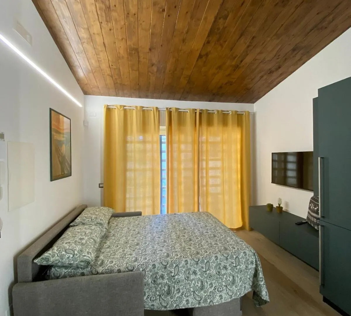Villino Ancillotto With Garden And Parking Motorcycle Space Rome Italy