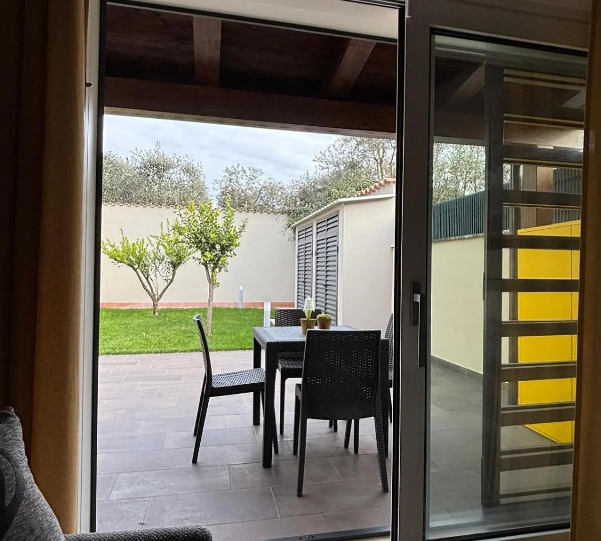 Villino Ancillotto With Garden And Parking Motorcycle Space Rome Villa